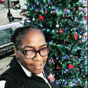 Meet your Posher, Faye